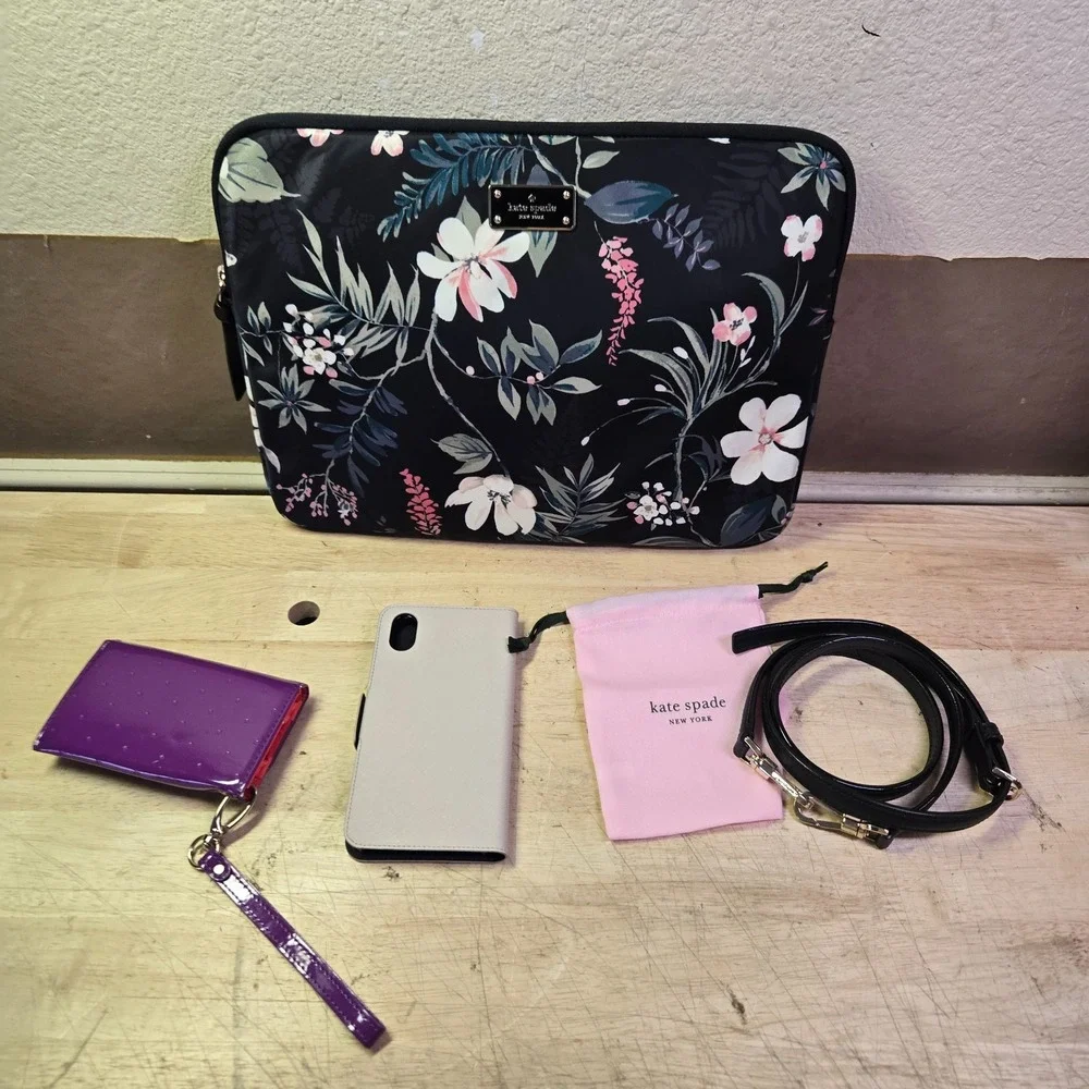 Kate Spade On Purpose Zip Pouch Botanical Black  w minnie mouse & purple wallet